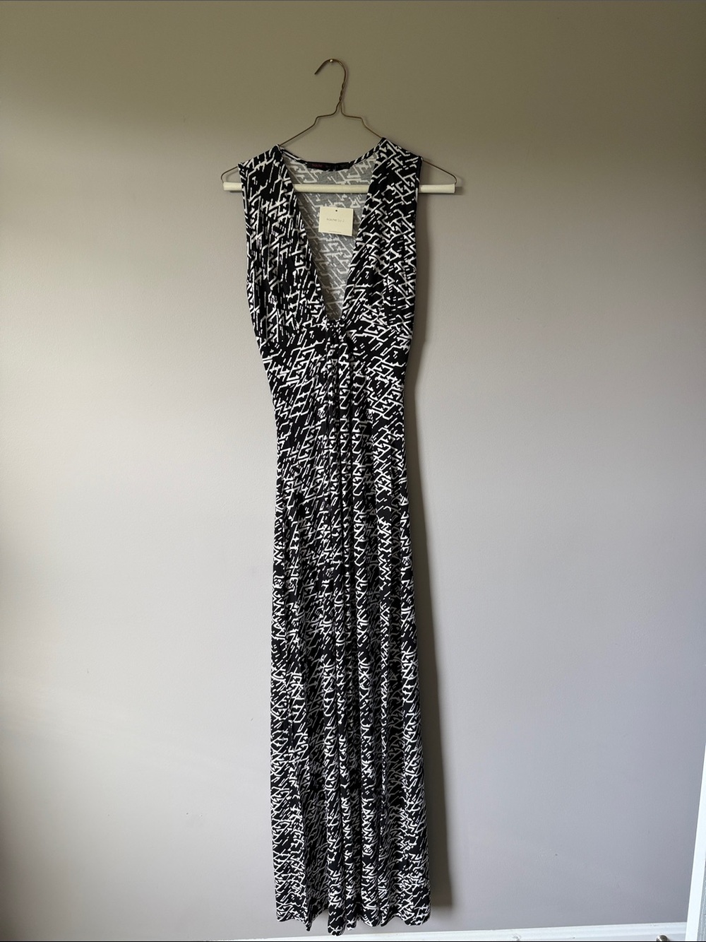 Black & White Printed Sleeveless Maxi Dress